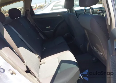 2006 Toyota Matrix Xr from USA, damaged, VIN 2T1KR32E76C622330